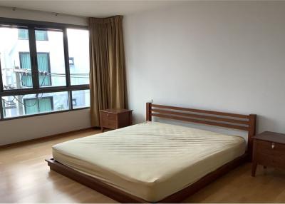 3 bed 2 bath Issara@42 Sukhumvit for sale - 920071049-72