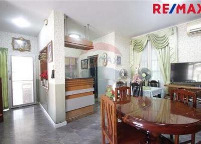 220 Sqm., 3 Beds House listed for ฿ 4,200,000.