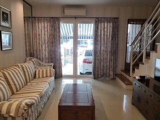 For Rent Bangkok Town House Baan Klang Muang Urbanion Rama 9-Ladprao Lat Phrao 84 Wang Thonglang