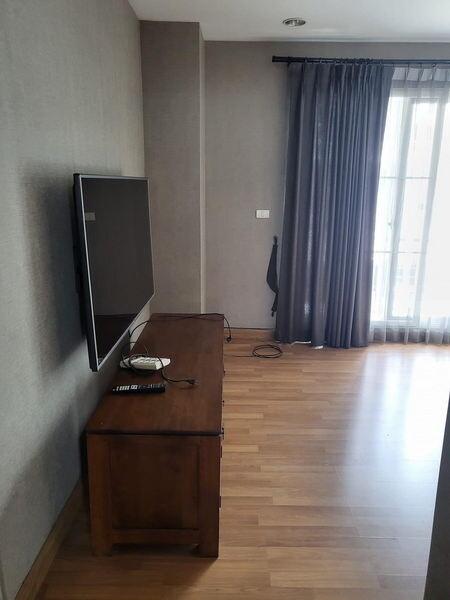 For Rent Bangkok Town House Baan Klang Muang Urbanion Rama 9-Ladprao Lat Phrao 84 Wang Thonglang