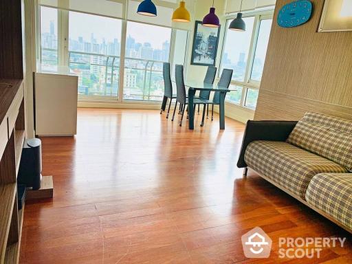 2-BR Condo at The Height Condominium close to Thong Lo