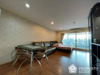 Studio Condo at Grand Park View Asoke near MRT Sukhumvit