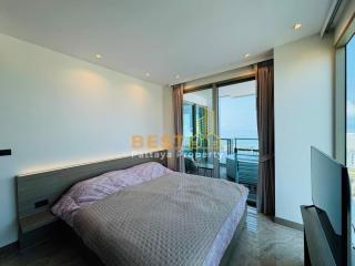 2 Bedrooms Condo in The Riviera Ocean Drive Jomtien C011569