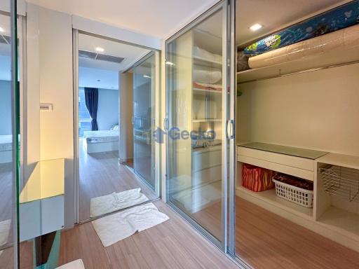 1 Bedroom Condo in Apus Condominium Central Pattaya C011346