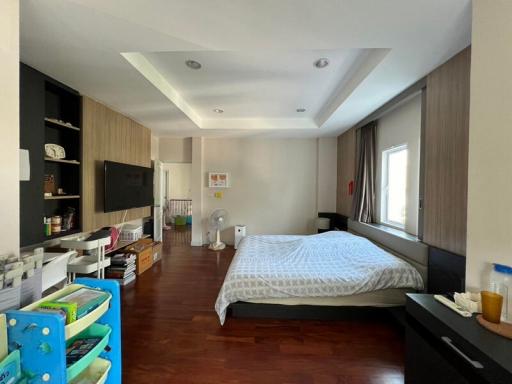 305 ตรม., 4 ห้องนอน, 4 ห้องน้ำ บ้าน ราคา ฿ 19,900,000