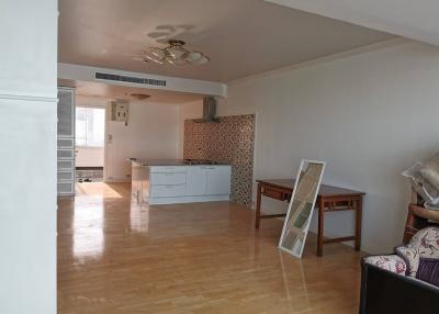 Baan Sathorn Chaophraya 2 bedroom condo for rent and sale