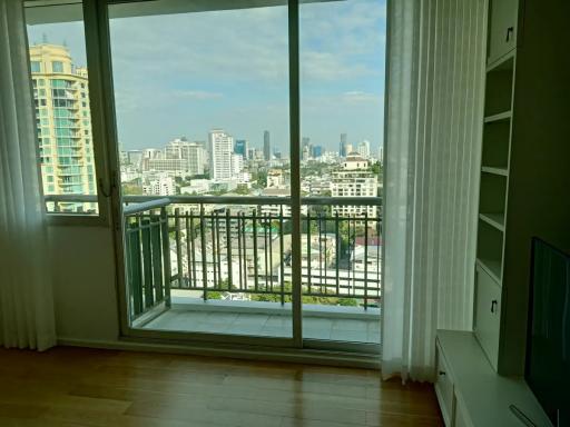 3 bedroom condo for sale and rent at Wind Sukhumvit 23