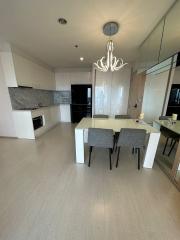 Modern kitchen with open plan dining area