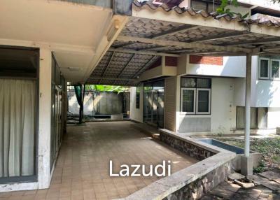 6 Bedroom 4 Bathroom Land With Structure For Sale