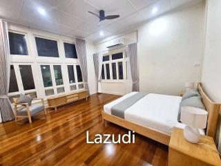 4 Bed 4 Bath 650 SQ.M House in Soi Sukhumvit 44