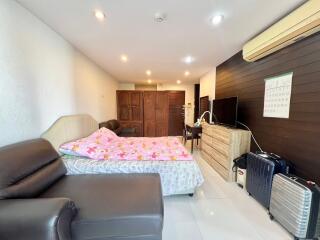 A fully furnished two-bedroom condo for sale  @Peaks Garden Condominium, Chang Klan