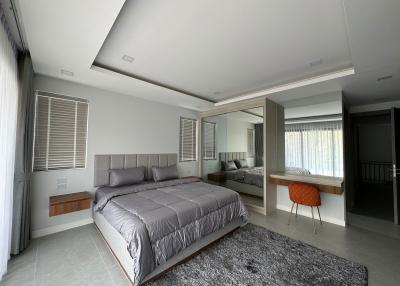 5 ห้องนอน บ้าน สำหรับขาย ใน จอมเทียน - Serenity Jomtien Villas