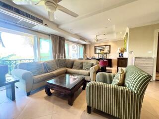 ขาย คอนโด 3 ห้องนอน 150 ตร.ม. ใน  The Residence Jomtien Beach, Pattaya