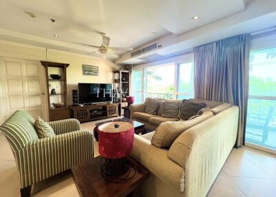 ขาย คอนโด 3 bedroom 150 ตร.ม. ใน  The Residence Jomtien Beach, Pattaya