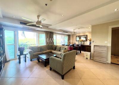 ขาย คอนโด 3 bedroom 150 ตร.ม. ใน  The Residence Jomtien Beach, Pattaya