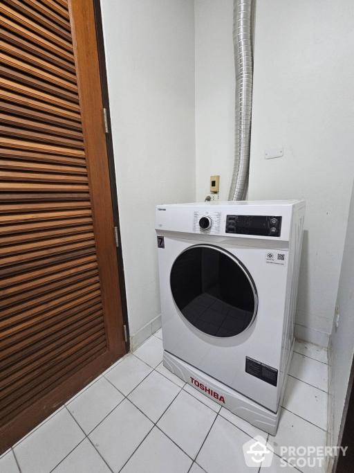 3-BR Apt. near BTS Phrom Phong