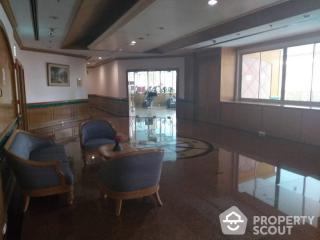 2-BR Condo at Asoke Place near MRT Sukhumvit