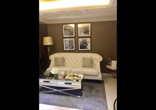 State Tower  Renovated 1 Bedroom Rental Property in Sathorn