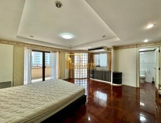 3 Bedroom Penthouse Apartment With Private Pool in Phrom Phong