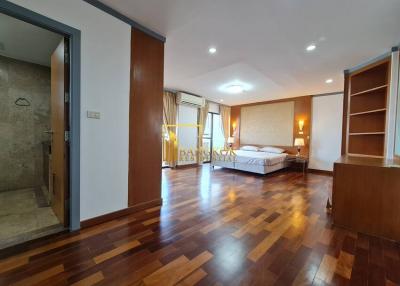 3 Bedroom Apartment For Rent in Thonglor