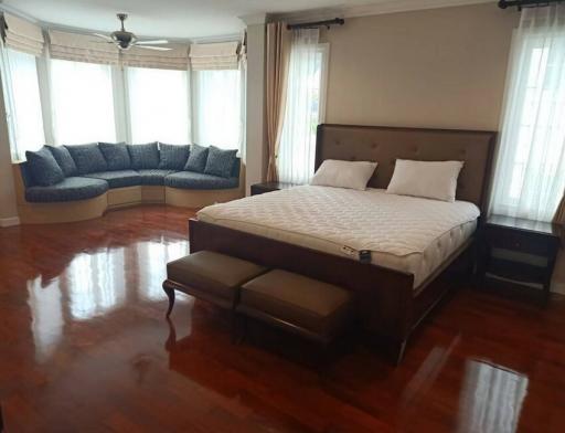 4 Bedroom House For Rent in Fantasia Villa 4 Bang Na