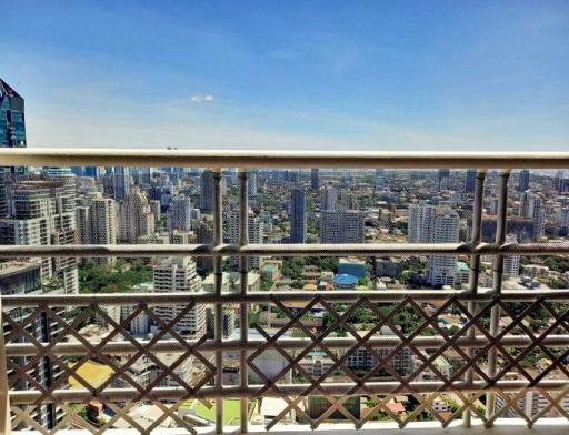 4 Bedroom For Rent in Waterford Diamond Tower Phrom Phong