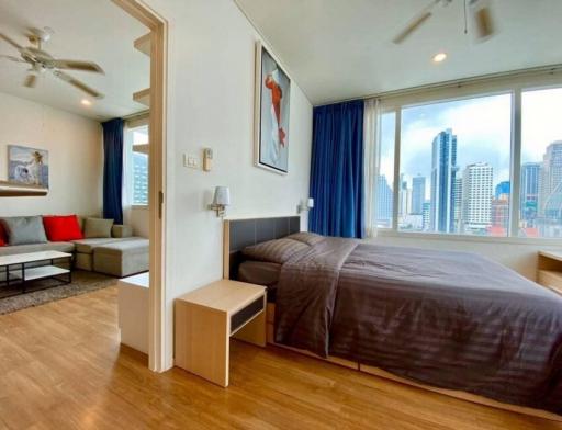 1 Bedroom For Sale in Wind sukhumvit 23 - Asoke