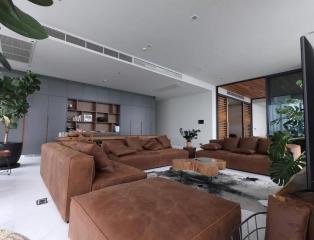The Monument Thong Lo - Spacious 3 Bedroom Condo For Rent