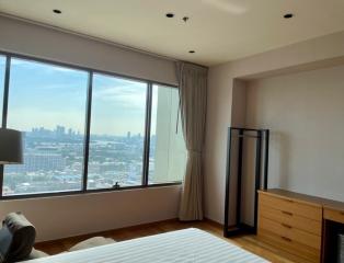 Emporio Place  Modern 1 Bedroom Condo For Rent in Phrom Phong