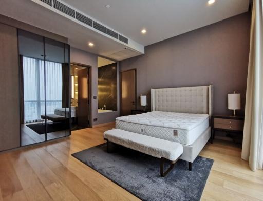 The Monument Thong Lo  3 Bedroom Luxury Condo in Trendy Thonglor