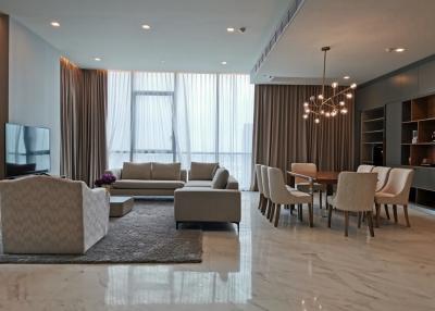 The Monument Thong Lo  3 Bedroom Luxury Condo in Trendy Thonglor