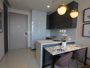 The Esse Asoke  Modern 1 Bedroom Luxury Condo For Rent