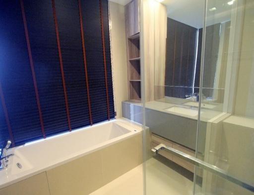 The Esse Asoke  Modern 1 Bedroom Luxury Condo For Rent