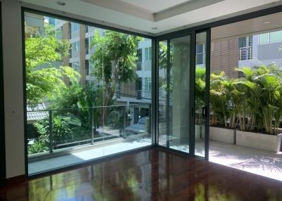 Renovated 3 Bedroom House For Rent in Phrom Phong