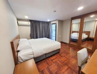 2 Bedroom in United Tower Thonglor For Rent