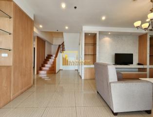 3 Bedroom Duplex Apartment For Rent in Ekkamai