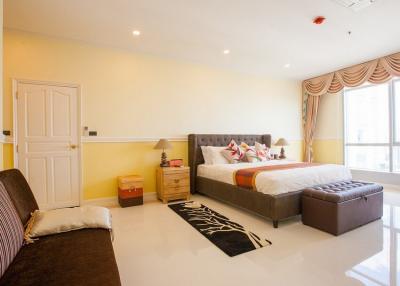 Baan Sathorn Chaophraya  3 Bedroom Penthouse For Rent