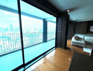 Parco Condo  4 Bedroom Luxury Condo For Rent in Sathorn