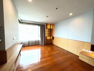 Parco Condo  4 Bedroom Luxury Condo For Rent in Sathorn