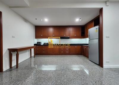 Baan Suanpetch  2 Bed Condo For Rent or Sale in Phrom Phong