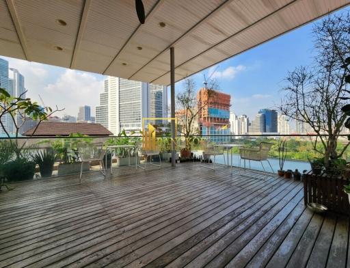 2 Bedroom Apartment in Phrom Phong