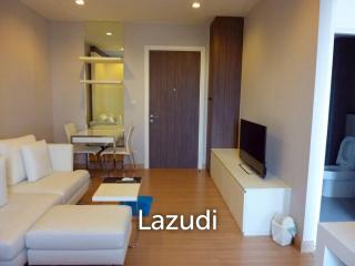 studio 30 SQ.M Urbano Absolute Sathon - Taksin