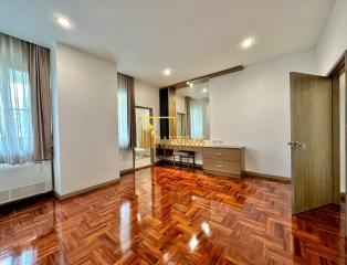 3 Bedroom Apartment in Phrom Phong