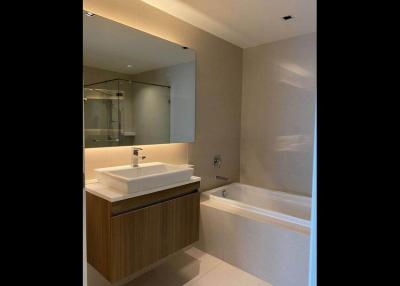 Vtara Sukhumvit 36  2 Bedroom Condo For Rent in Thonglor