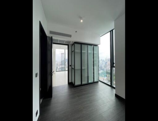 Tait 12  1 Bedroom Condo For Sale in Sathorn