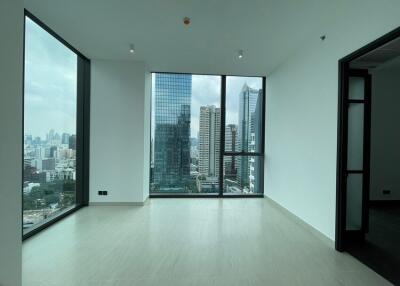 Tait 12  1 Bedroom Condo For Sale in Sathorn