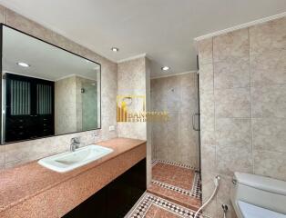 4 Bedroom Apartment in Phrom Phong