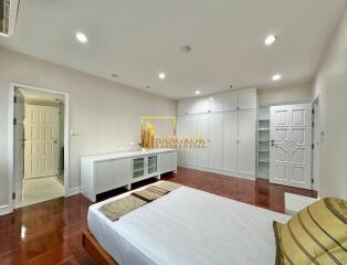 4 Bedroom Apartment in Phrom Phong