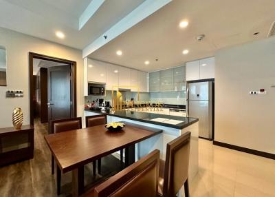 Luxurious 1 Bedroom Serviced Apartment in Phrom Phong