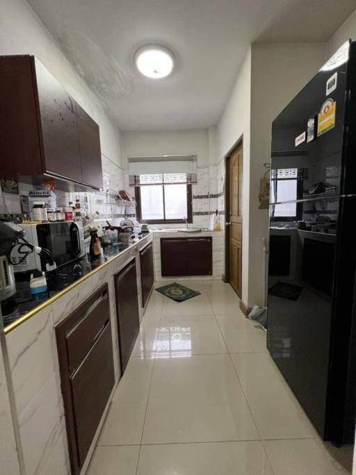 2-story detached house for sale in Sriracha, Golden Town Village, Wang Hin-Khao Taeng On.